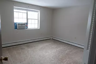 137 Pine St, Lowell, MA 01851 - Photo 11