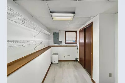 10 Thoreau Rd, Northborough, MA 01532 - Photo 35