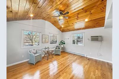 10 Thoreau Rd, Northborough, MA 01532 - Photo 21