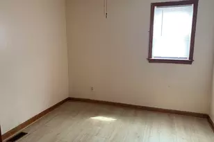 226 Brightman, Fall River, MA 02720 - Photo 5