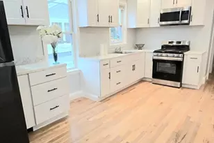 102-104 Robey St, Boston, MA 02125 - Photo 9