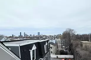 102-104 Robey St, Boston, MA 02125 - Photo 11