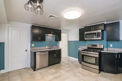 21 Lyman Rd #B, Northampton, MA 01060 - Photo 9