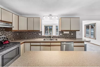 88 Basil Rd, Chicopee, MA 01020 - Photo 7