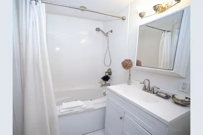 3 Circle Street #1, Marblehead, MA 01945 - Photo 7