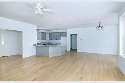 201 Upper Church St, Ware, MA 01082 - Photo 5