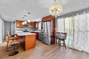 223 Warren St, Randolph, MA 02368 - Photo 5