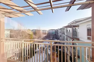 4 Repton Pl, Watertown, MA 02472 - Photo 19