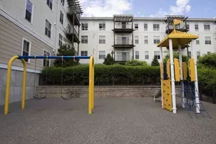 4 Repton Pl, Watertown, MA 02472 - Photo 25