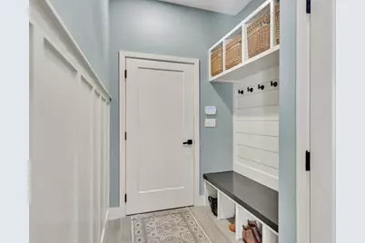 32 Lantern Lane, Wellesley, MA 02481 - Photo 35