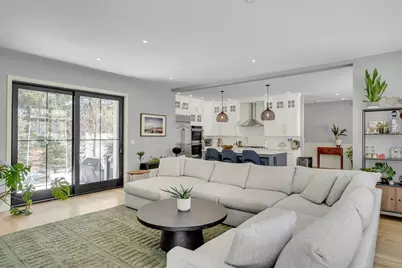 32 Lantern Lane, Wellesley, MA 02481 - Photo 5