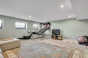 32 Lantern Ln, Wellesley, MA 02481 - Photo 33