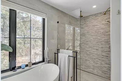 32 Lantern Lane, Wellesley, MA 02481 - Photo 23