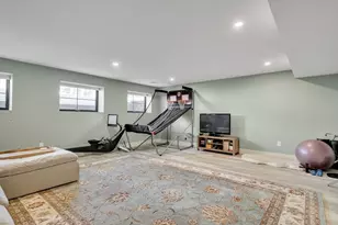 32 Lantern Ln, Wellesley, MA 02481 - Photo 33