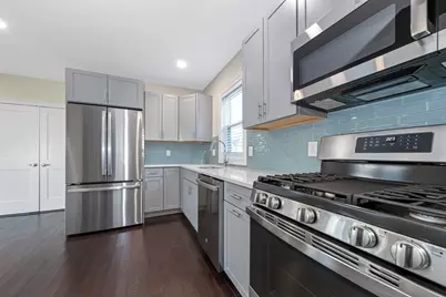 62-64 Bradbury Ave #2, Medford, MA 02155 - Photo 23