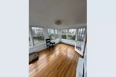 54 Mystic St, Medford, MA 02155 - Photo 9