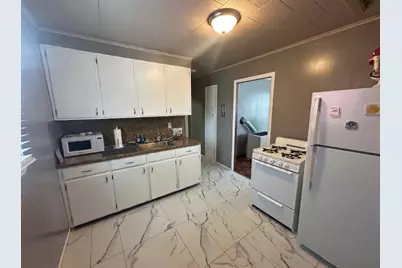 207 Morgan St #2, Fall River, MA 02721 - Photo 9