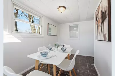 744 Bradley Rd, Springfield, MA 01109 - Photo 13