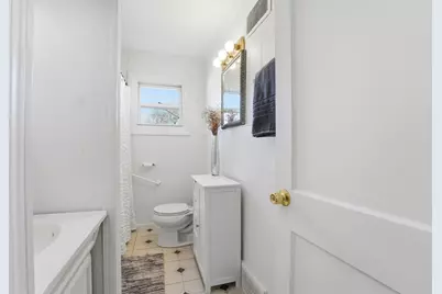 744 Bradley Rd, Springfield, MA 01109 - Photo 25