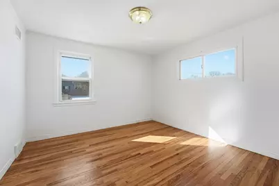 744 Bradley Rd, Springfield, MA 01109 - Photo 23