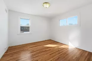 744 Bradley Rd, Springfield, MA 01109 - Photo 23