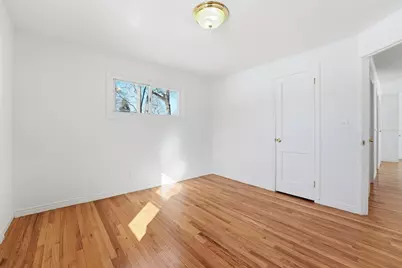 744 Bradley Rd, Springfield, MA 01109 - Photo 21