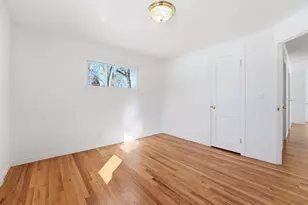 744 Bradley Rd, Springfield, MA 01109 - Photo 21