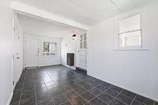 744 Bradley Rd, Springfield, MA 01109 - Photo 35