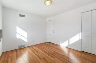 744 Bradley Rd, Springfield, MA 01109 - Photo 19