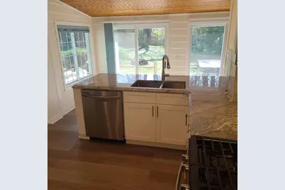 44 Silver St #44, South Hadley, MA 01075 - Photo 7