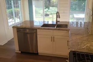 44 Silver St, South Hadley, MA 01075 - Photo 7