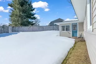 95 Lisa Ann Dr, Bellingham, MA 02019 - Photo 15