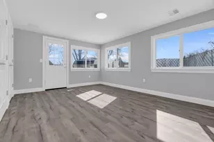 95 Lisa Ann Dr, Bellingham, MA 02019 - Photo 11