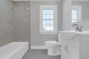 95 Lisa Ann Dr, Bellingham, MA 02019 - Photo 15