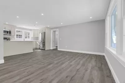 95 Lisa Ann Dr, Bellingham, MA 02019 - Photo 7