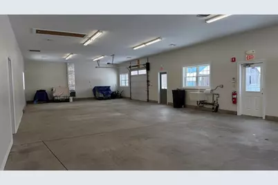 8 Easthampton Road #Rear, Northampton, MA 01027 - Photo 3