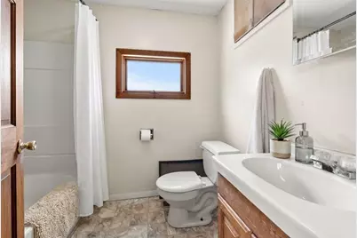 52 Central, Gardner, MA 01440 - Photo 17