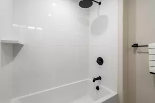 100 Lincoln St, Boston, MA 02135 - Photo 13