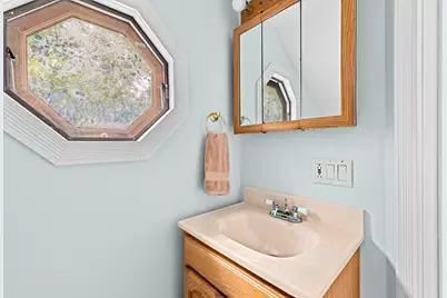 72 Precinct Street, Lakeville, MA 02347 - Photo 17