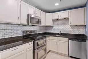 64 Foster St, Peabody, MA 01960 - Photo 17