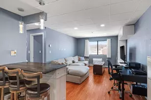 64 Foster St, Peabody, MA 01960 - Photo 5