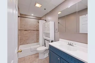 64 Foster St #403, Peabody, MA 01960 - Photo 21