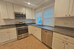 73 Palfrey St, Watertown, MA 02472 - Photo 11