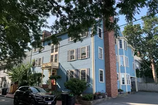 68 Temple St, Newburyport, MA 01950 - Photo 27