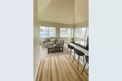 458-460 Smithfield Ave, Pawtucket, RI 02860 - Photo 3