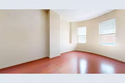 18 South Huntington Ave #2, Boston, MA 02130 - Photo 5