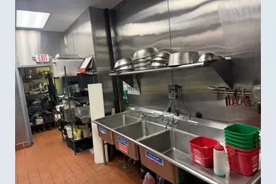 625 Washington St, Weymouth, MA 02188 - Photo 11