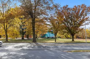 2500 Mystic Valley Pkwy, Medford, MA 02155 - Photo 33