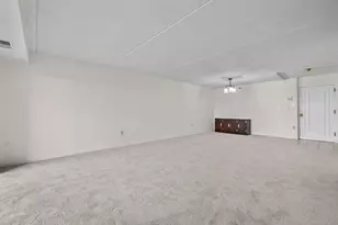 2500 Mystic Valley Pkwy, Medford, MA 02155 - Photo 9