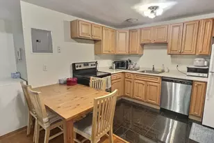 217 Kent, Brookline, MA 02446 - Photo 3